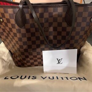 Authentic LOUIS VUITTON - Neverfull MM